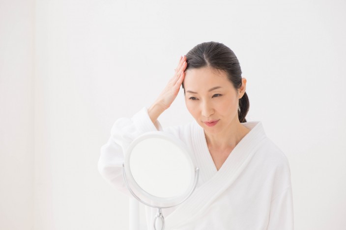 白髪染めとヘアカラーの違い!実は別モノだった!